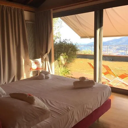 Sofia Bed & Breakfast 4*
