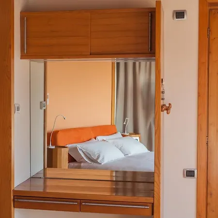 Sofia Bed and breakfast 4*